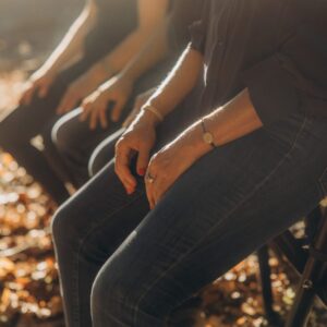 Teilnehmer im Wald